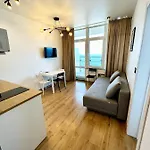 Arcadia & Sea Terrace דירה *