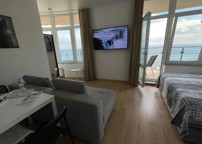 公寓 Arcadia & Sea Terrace *